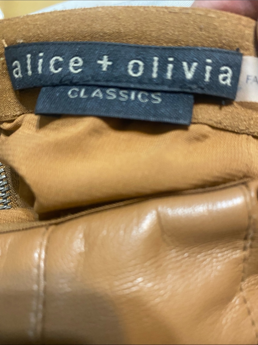 ALICE AND OLIVIA SKIRT - Picture 6 of 8